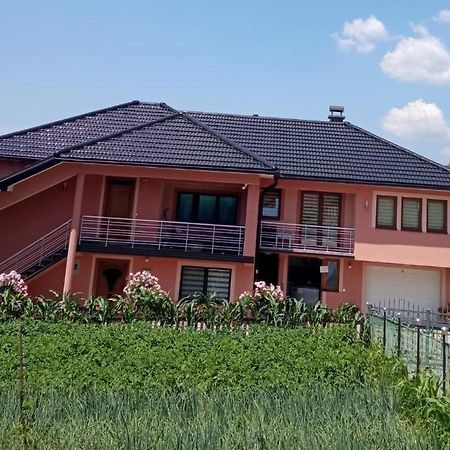 Guest House Ahmo Halilcevic Dubrave Gornje Exterior photo
