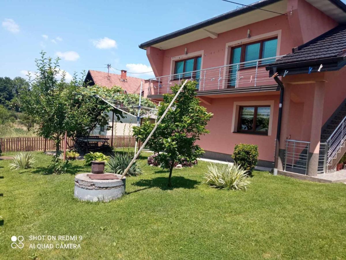 Guest House Ahmo Halilcevic Dubrave Gornje Exterior photo
