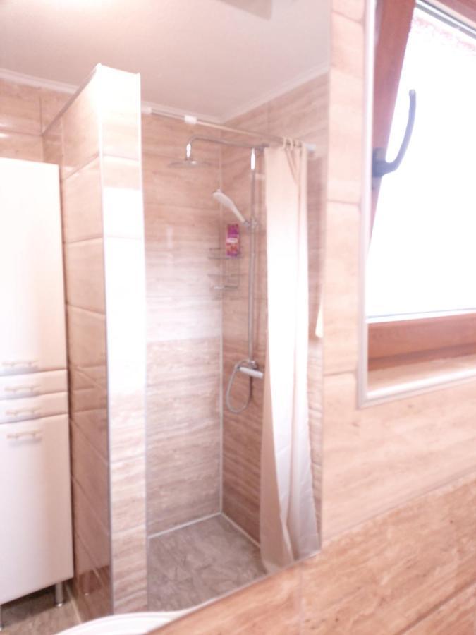 Guest House Ahmo Halilcevic Dubrave Gornje Exterior photo