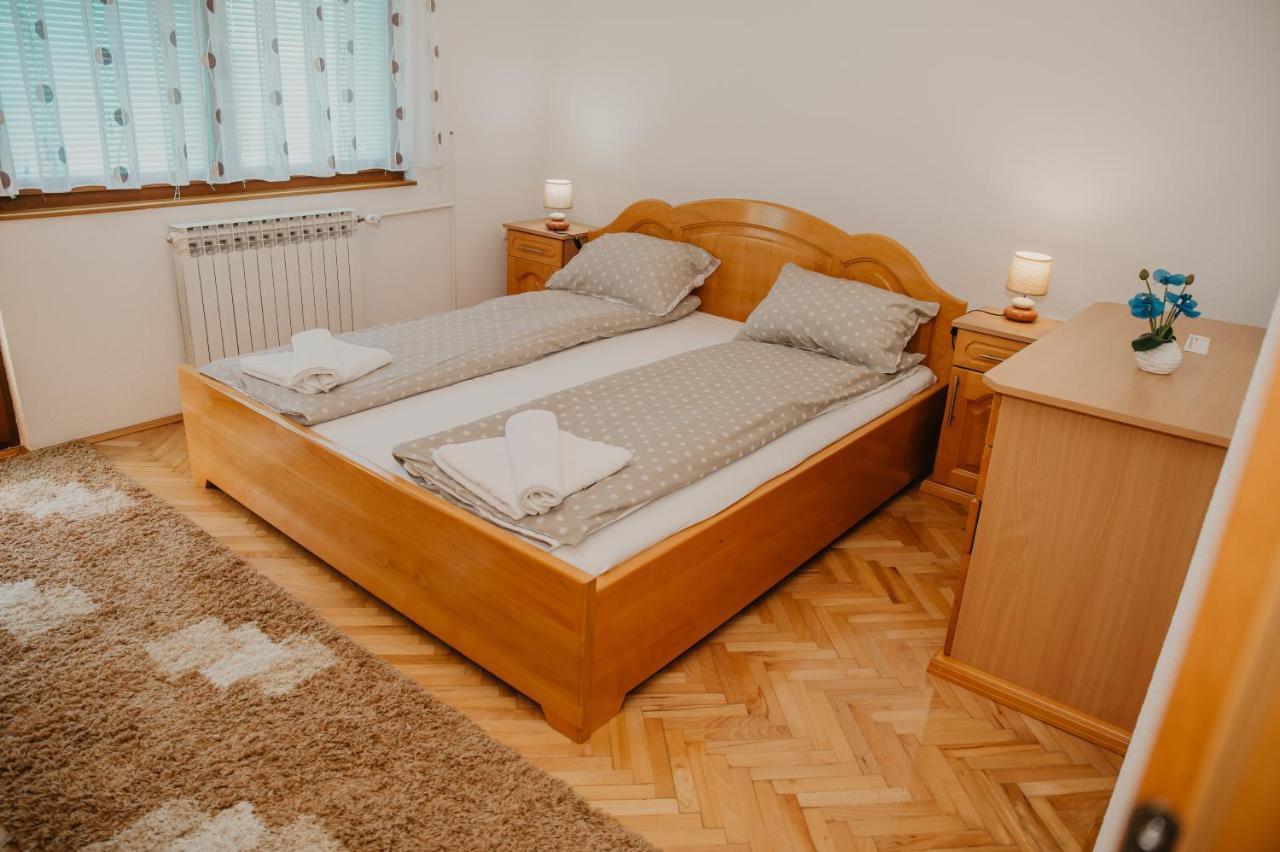 Guest House Ahmo Halilcevic Dubrave Gornje Exterior photo