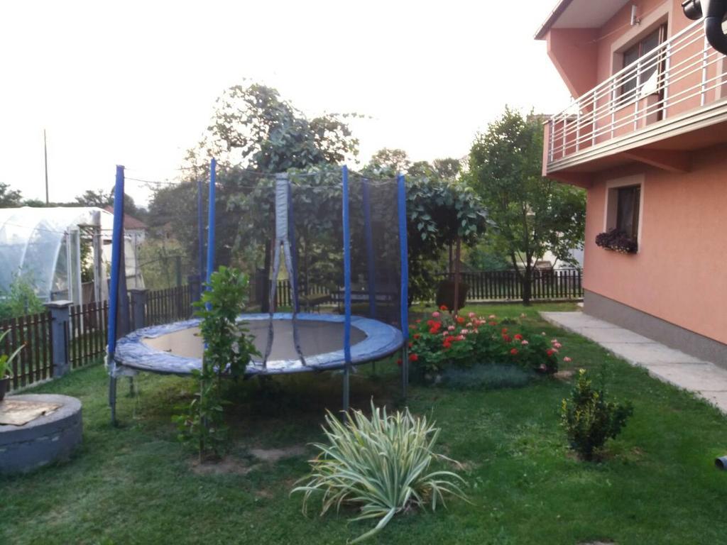 Guest House Ahmo Halilcevic Dubrave Gornje Exterior photo